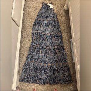 NWT Caroline constas dress size medium